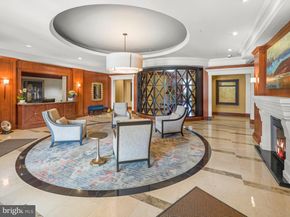8220 Crestwood Heights Drive 1215, Mclean VA 22102