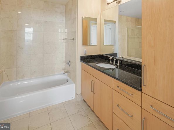 8220 Crestwood Heights Drive 1215, Mclean VA 22102