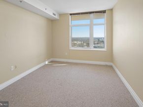 8220 Crestwood Heights Drive 1215, Mclean VA 22102