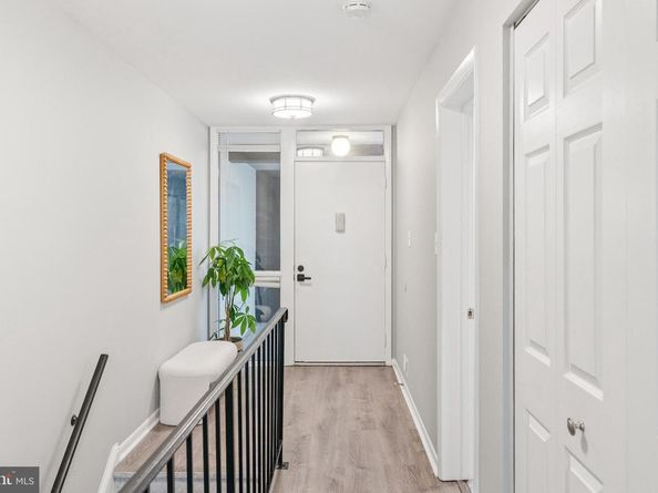 2246 S Randolph Street 1, Arlington VA 22204