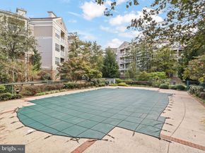12913 Alton Square 219, Herndon VA 20170