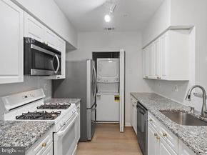 12913 Alton Square 219, Herndon VA 20170