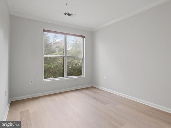 12913 Alton Square 219, Herndon VA 20170