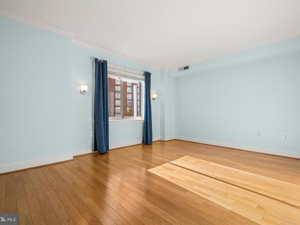 2121 Jamieson Avenue 609, Alexandria VA 22314