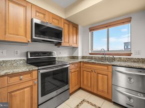 2121 Jamieson Avenue 609, Alexandria VA 22314