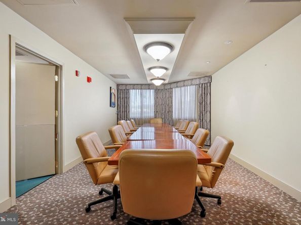 2121 Jamieson Avenue 609, Alexandria VA 22314