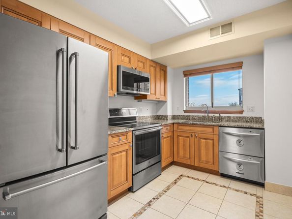 2121 Jamieson Avenue 609, Alexandria VA 22314