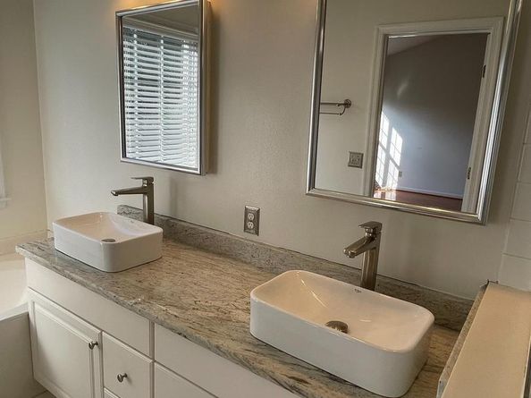 47692 Sandbank Square, Sterling VA 20165