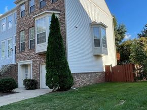 47692 Sandbank Square, Sterling VA 20165