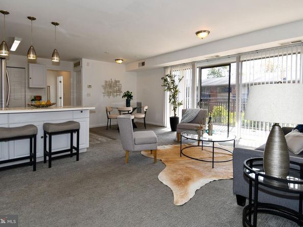 7328 Lee Highway 102, Falls Church VA 22046