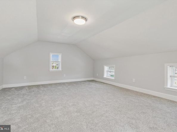 636 Ridge Pike, Lafayette Hill PA 19444