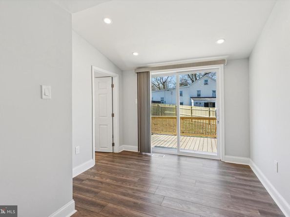 636 Ridge Pike, Lafayette Hill PA 19444
