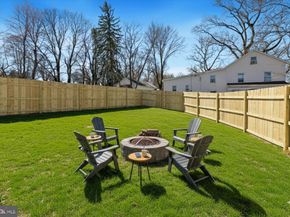 636 Ridge Pike, Lafayette Hill PA 19444