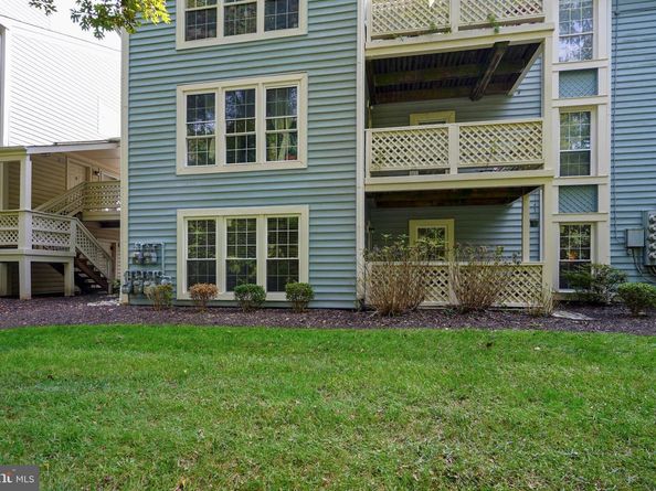 7772 Willow Point Drive 7772, Falls Church VA 22042