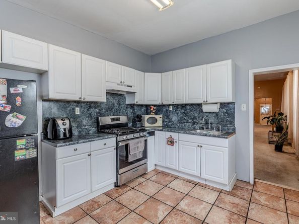 3411 Richmond Street, Philadelphia PA 19134