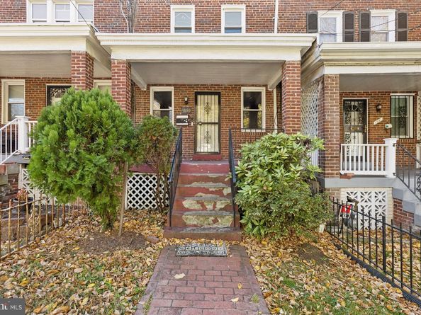 1633 R Street SE, Washington DC 20020