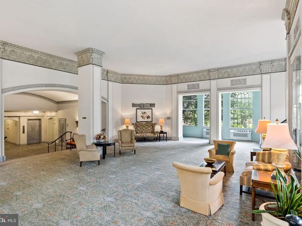 4000 Cathedral Avenue NW 6B, Washington DC 20016