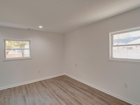312 E Gordon Street, Sterling VA 20164
