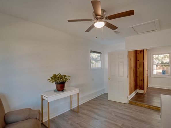 312 E Gordon Street, Sterling VA 20164
