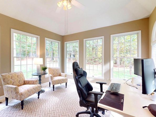 126 Lake Drive, Sterling VA 20164