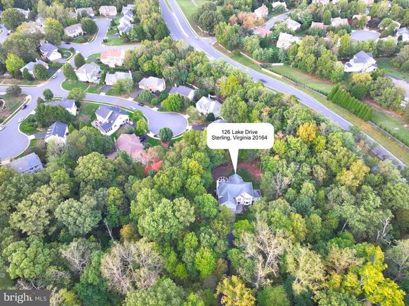 126 Lake Drive, Sterling VA 20164