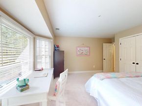 126 Lake Drive, Sterling VA 20164
