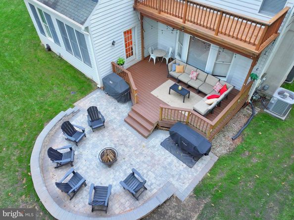 126 Lake Drive, Sterling VA 20164