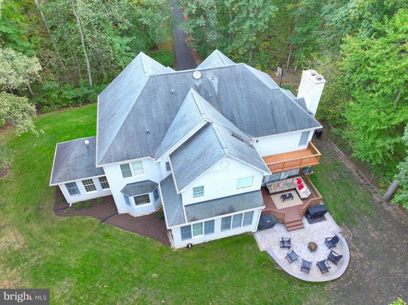 126 Lake Drive, Sterling VA 20164