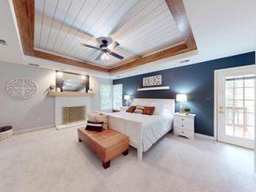 126 Lake Drive, Sterling VA 20164