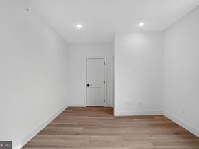 100 E Herman Street UNIT 4, Philadelphia PA 19144