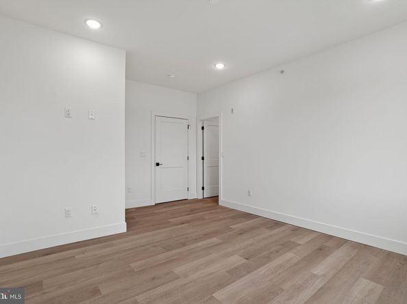 100 E Herman Street UNIT 4, Philadelphia PA 19144