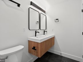 100 E Herman Street UNIT 4, Philadelphia PA 19144
