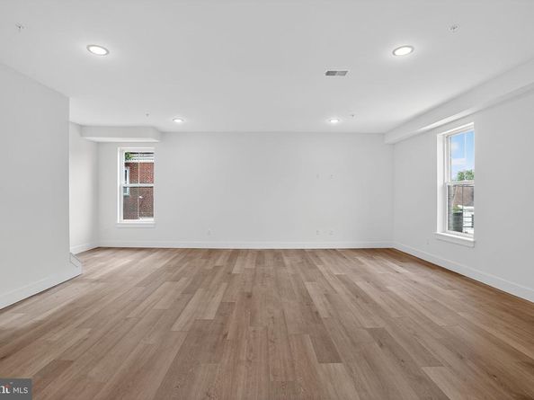 100 E Herman Street UNIT 4, Philadelphia PA 19144