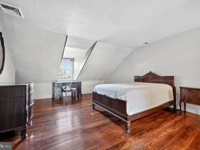 302 S 2nd Street, Philadelphia PA 19106