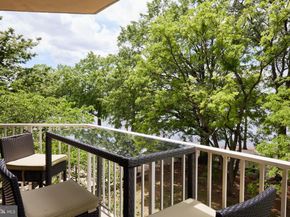 550 N Street SW S201, Washington DC 20024