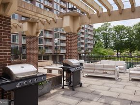 550 N Street SW S201, Washington DC 20024