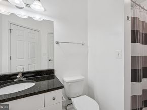4551 Strutfield Lane 4113, Alexandria VA 22311