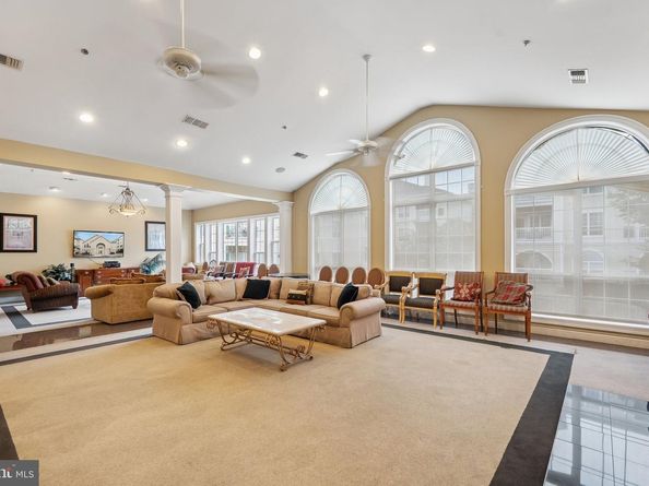 4551 Strutfield Lane 4113, Alexandria VA 22311