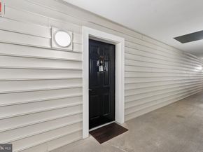 4551 Strutfield Lane 4113, Alexandria VA 22311
