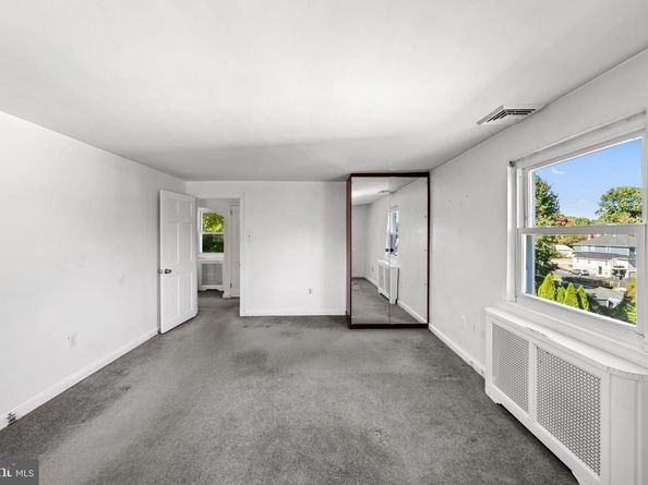126 1st Avenue, Broomall PA 19008