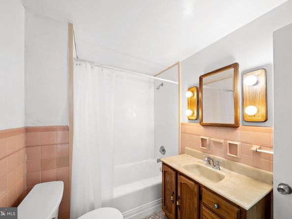 126 1st Avenue, Broomall PA 19008