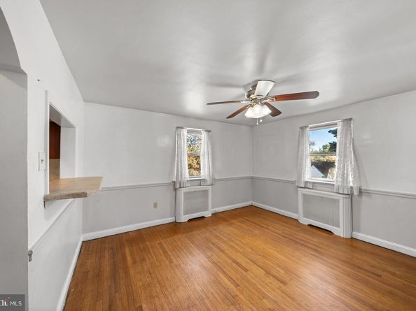 126 1st Avenue, Broomall PA 19008