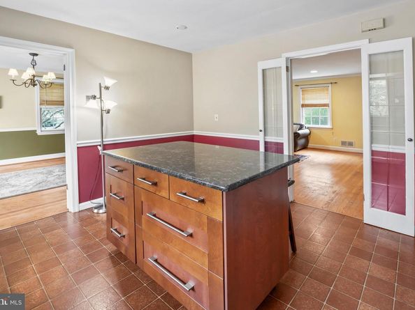 387 Devonshire Road, Devon PA 19333