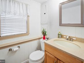 387 Devonshire Road, Devon PA 19333