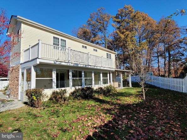7122 Oak Ridge Road, Falls Church VA 22042