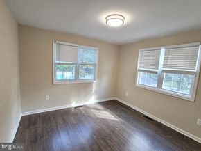 7122 Oak Ridge Road, Falls Church VA 22042