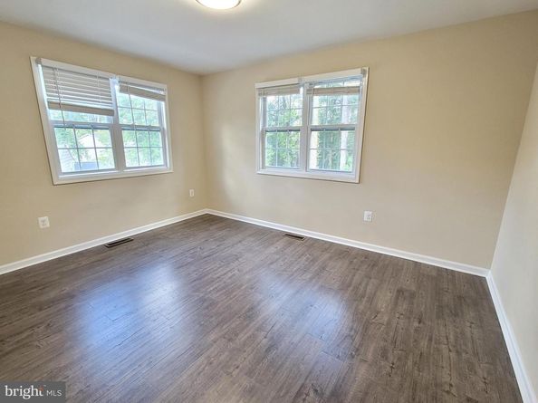 7122 Oak Ridge Road, Falls Church VA 22042