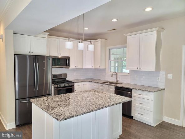 7122 Oak Ridge Road, Falls Church VA 22042