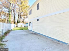 7122 Oak Ridge Road, Falls Church VA 22042
