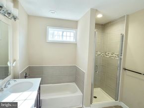 7122 Oak Ridge Road, Falls Church VA 22042